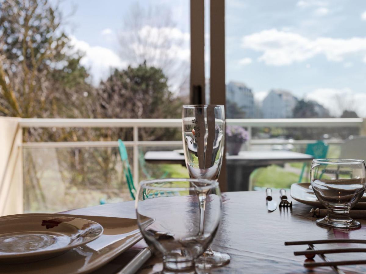 Apartment Le Domaine Des Roches By Interhome Трувиль-сюр-Мер Экстерьер фото