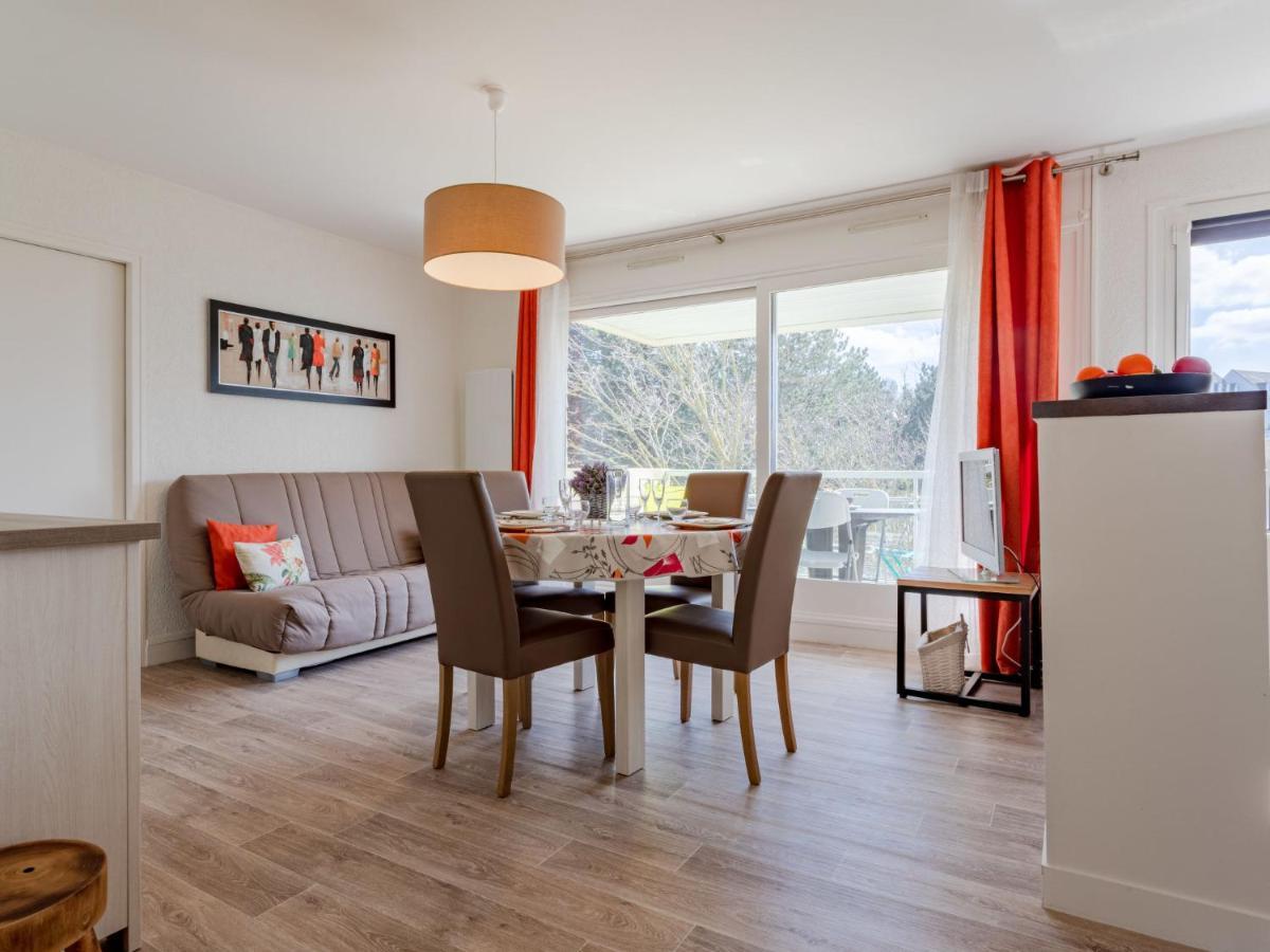 Apartment Le Domaine Des Roches By Interhome Трувиль-сюр-Мер Экстерьер фото